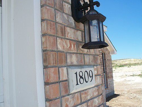 2nd image of 1809 Jesse Dr