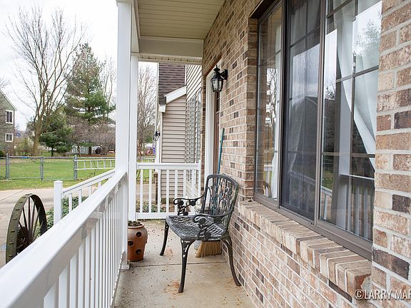 3rd image of 5090 Homestead Ct SW