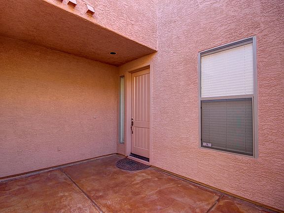 3rd image of 1423 W Marlin Dr