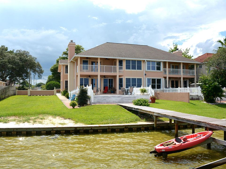 1st image of 2402 Marina Dr