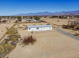 2290 E Kellogg Rd, Pahrump, NV 89048