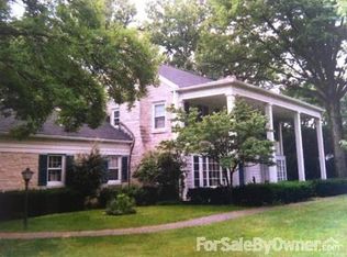 6445 Spring Mill Rd, Indianapolis, IN 46260