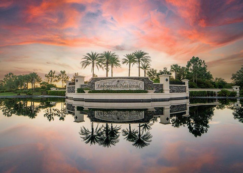 Lakewood National Main Entrance