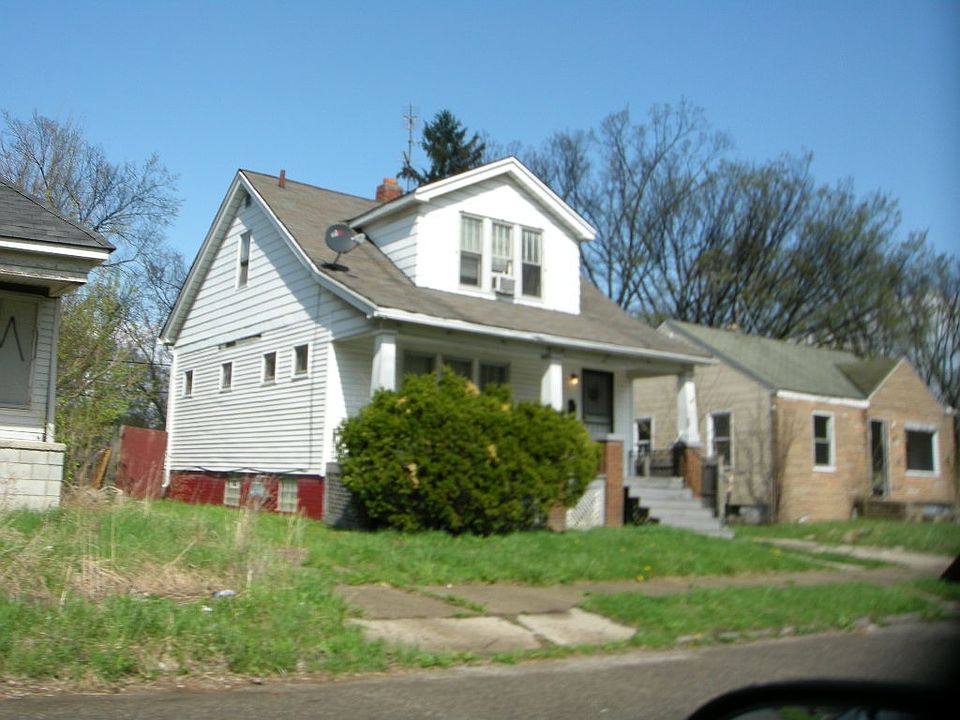 2nd image of 12700 Strasburg St