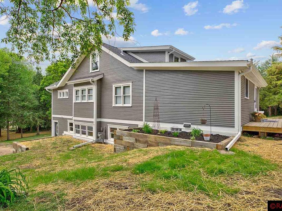 601 Kingsway Dr, Le Sueur, MN 56058 Zillow