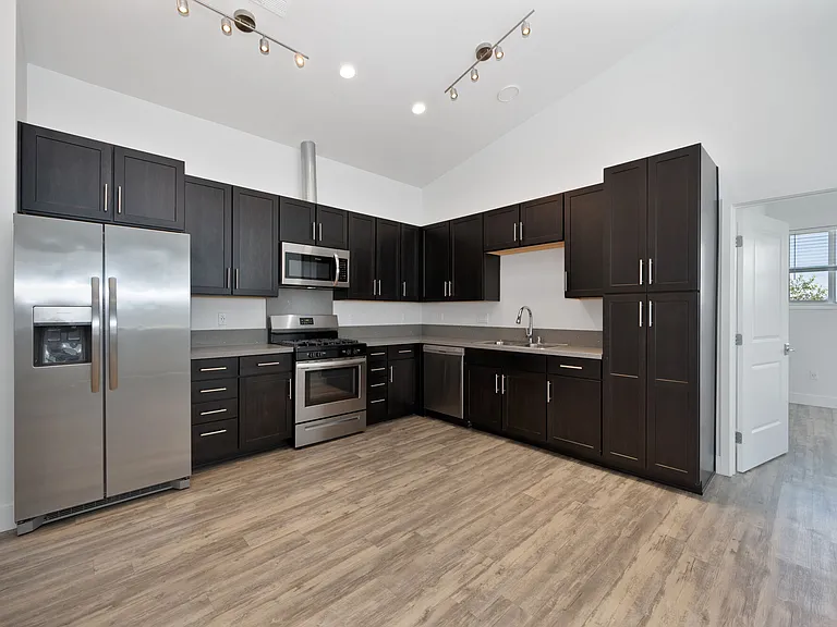 Vela Apartments — Photo 126