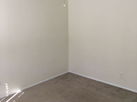5th image of 1933 Hornblend St APT 21