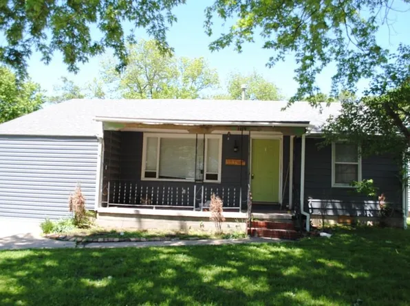 3113 Grand Ave, Parsons, KS 67357