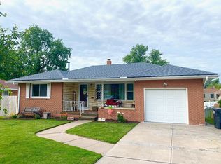 4245 Monroe St, Omaha, NE 68107