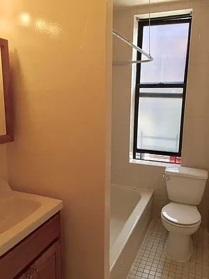 Rented by New York Residence | media 29