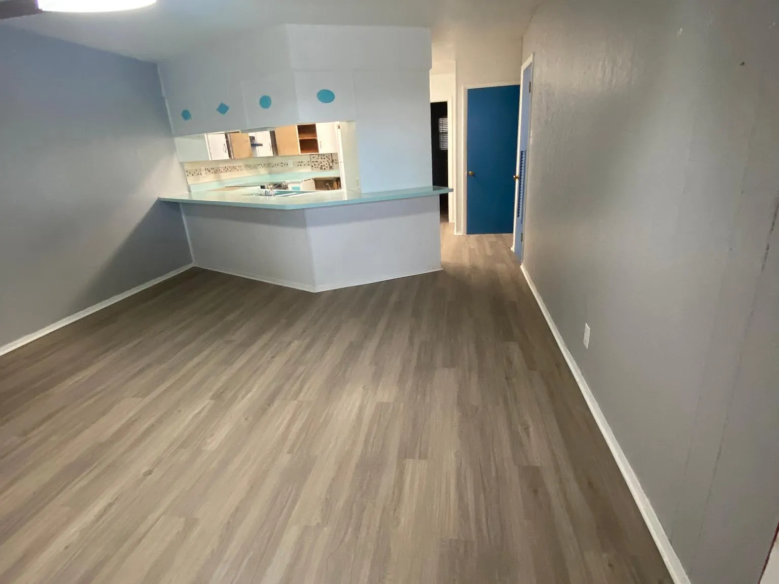 2 bed, 1400 sqft, $1,100 — Photo 2
