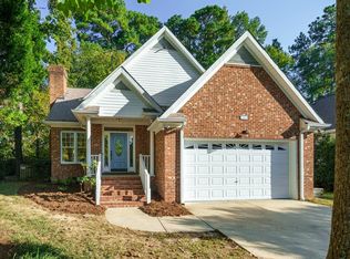 101 Bel Arbor Ln, Carrboro, NC 27510
