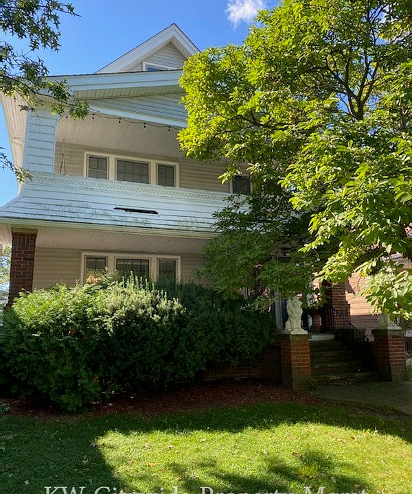 1st image of 14923 Arden Ave