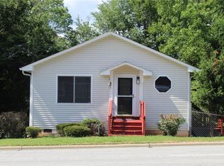 514 W Vandalia Rd, Greensboro, NC 27406