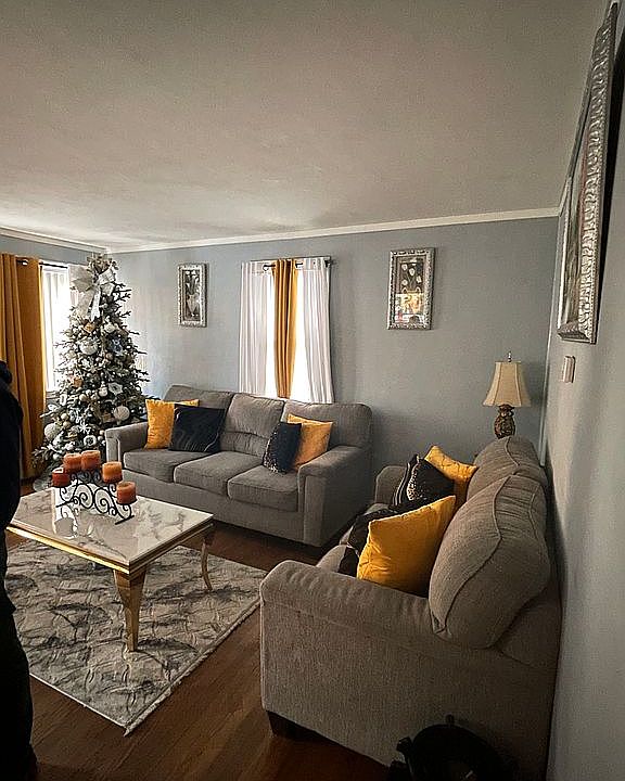 10 Seminary Pl, Forty Fort, PA 18704 Zillow