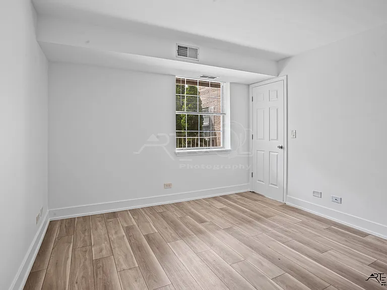 796 N Gary Ave #107 — Photo 5