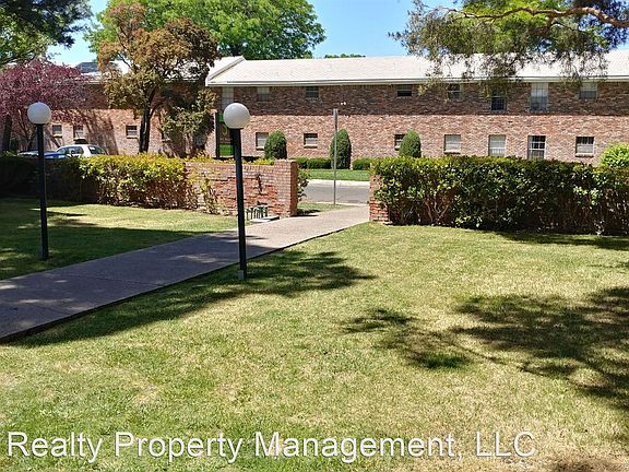 5th image of 1100 Madeira Dr SE #312
