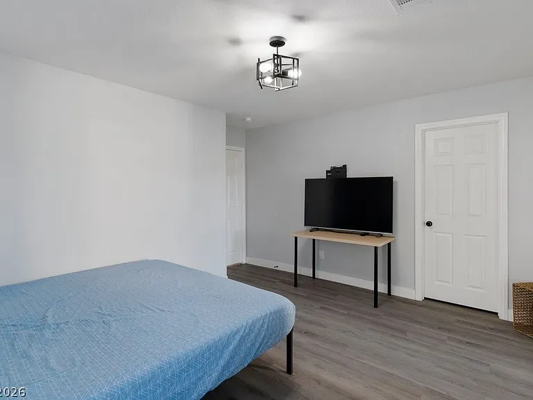 6924 Ghost Ranch Ave — Photo 32
