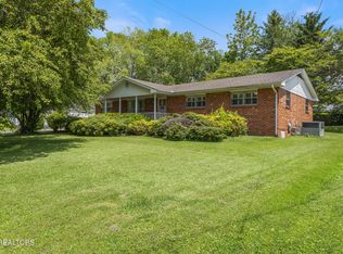 513 Long Mill Rd, Athens, TN 37303