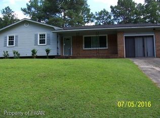 6141 Lonestar Rd, Fayetteville, NC 28303