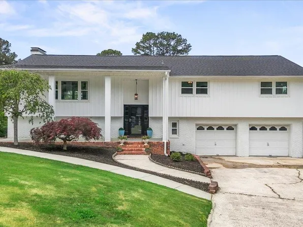 919 Brentwood Dr NE, Cullman, AL 35055