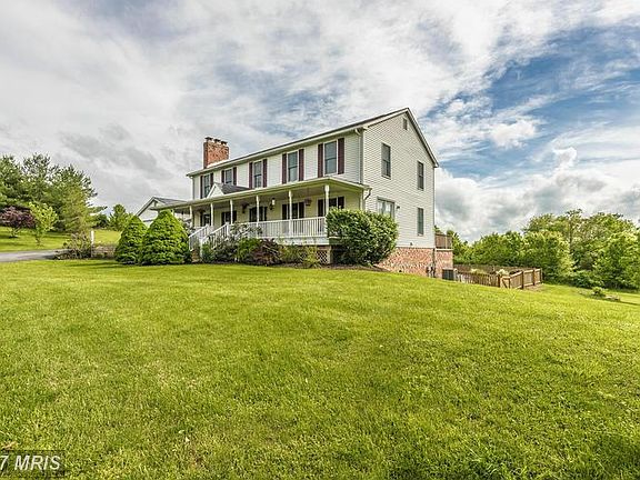 3rd image of 2838 Urbana Pike