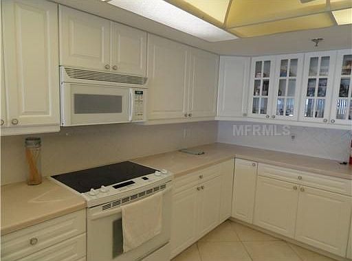 4th image of 2 Adalia Ave APT 1001