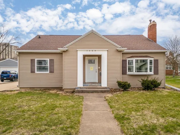 2009 Merner Ave, Cedar Falls, IA 50613