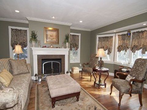 5th image of 32 Stonywood Dr