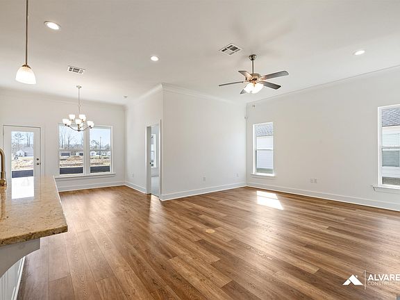 3rd image of 22852 Balsam Dr