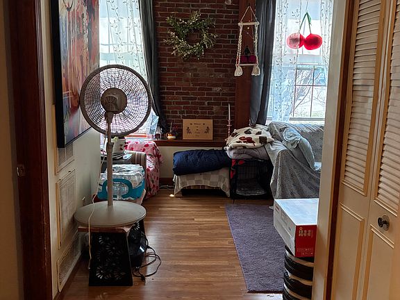 5th image of 101 Bemis Rd #2