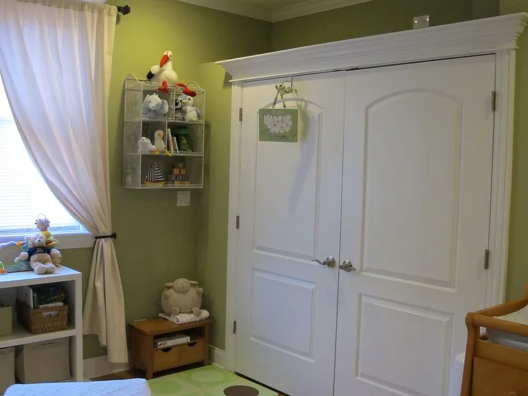 828 W Aldine Ave #3 — Photo 9