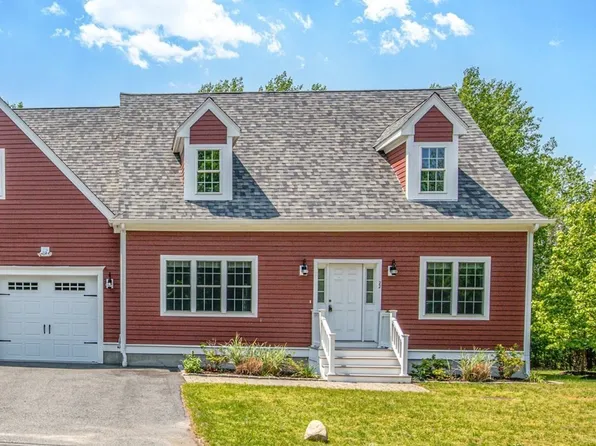 22 Valley St #22, Norfolk, MA 02056