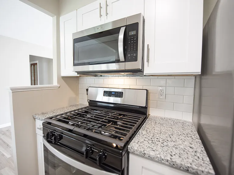 9328 W Ridgewood Dr — Photo 23