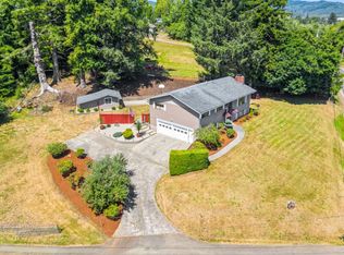 1212 Fowler Rd, Raymond, WA 98577