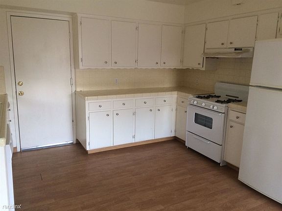 kitchen2