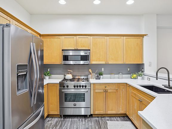 4th image of 9205 122nd Ct NE APT 2