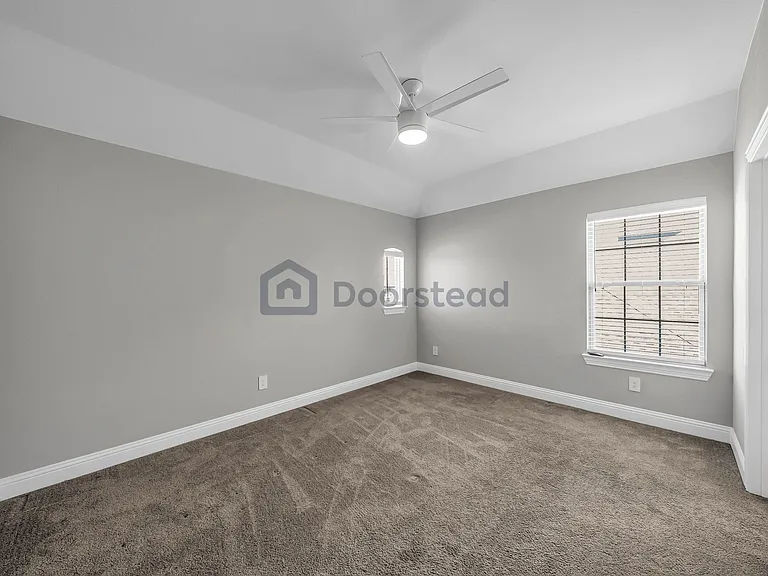 1705 Bellinger Dr — Photo 44