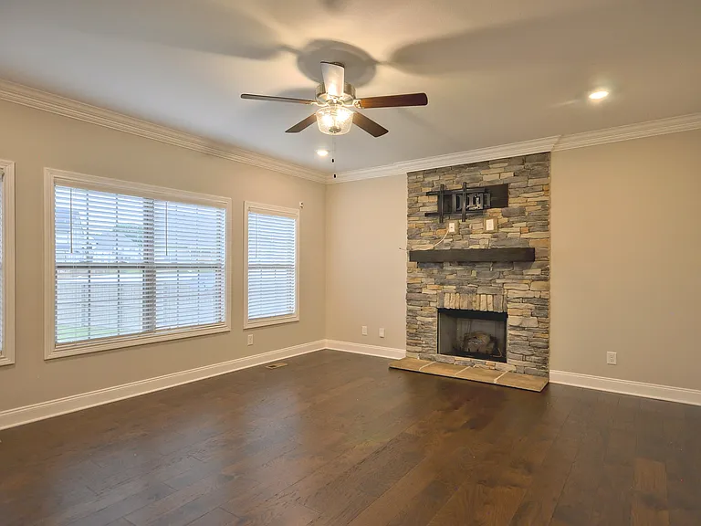 1332 Juniper Pass — Photo 9