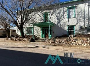 426 Valencia St, Las Vegas, NM 87701