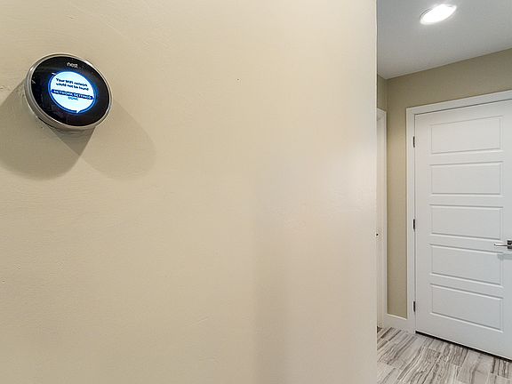 5th image of 8335 E Via De Encanto