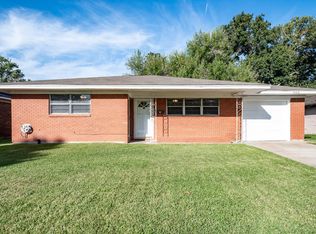 1908 Peachwood Dr, Pasadena, TX 77502