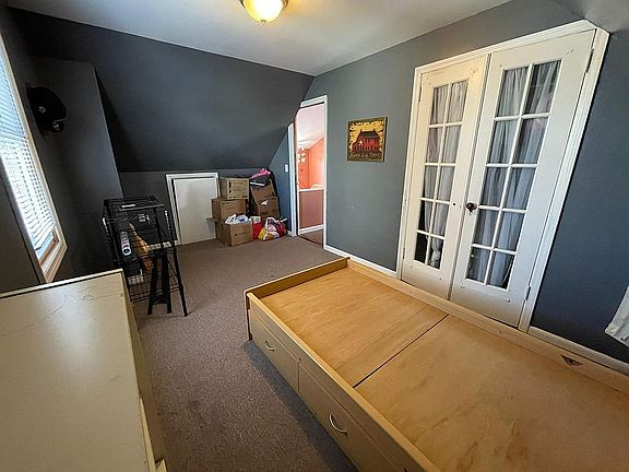 2nd image of 9915 211th St