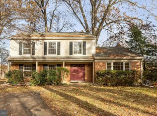 8506 Wilkesboro Ln, Rockville, MD 20854