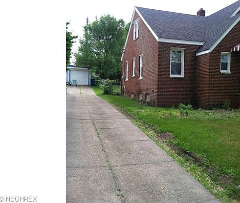 2nd image of 15206 Judson Dr