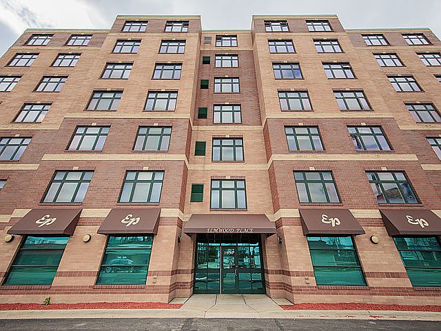 1st image of 1930 N Harlem Ave APT 506