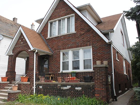 2nd image of 12038 Klinger St Floor 2