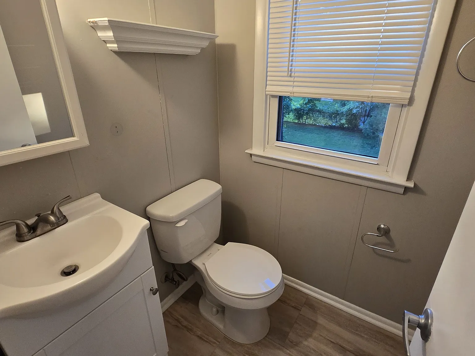 #017 - 14 Grant - 1 — Photo 2