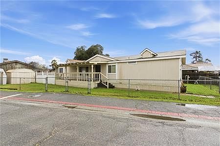 1st image of 7156 N Winton Way