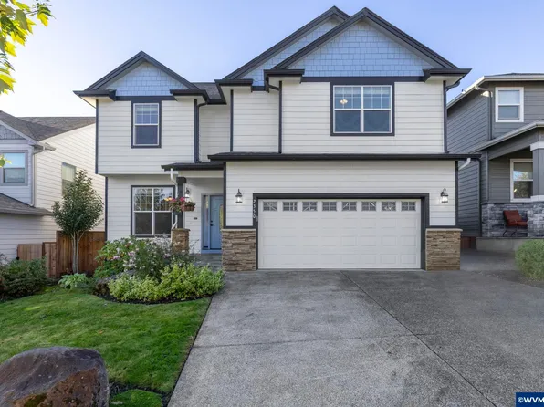 2350 Maplewood Dr S, Salem, OR 97306